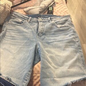 Jag Jeans Blue Jean Shorts Distressed Casual